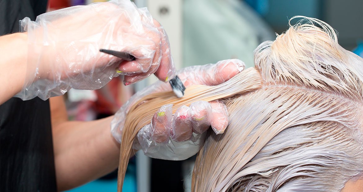 Pó descolorante: saiba como usar para transformar o visual